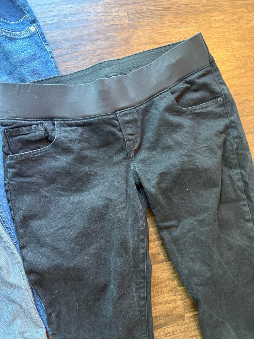 Maternity pants bundle - Picture 11 of 13
